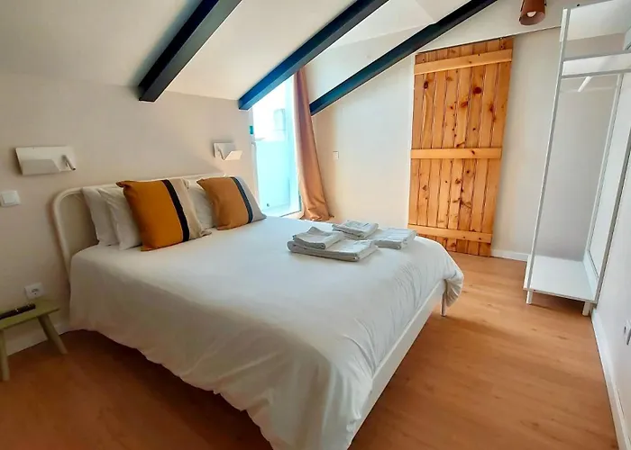 The Holy Cow - Hostel & Suites Ponta Delgada
