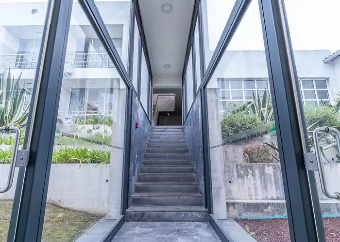 Azores Youth Hostels - Sao Miguel Ponta Delgada 